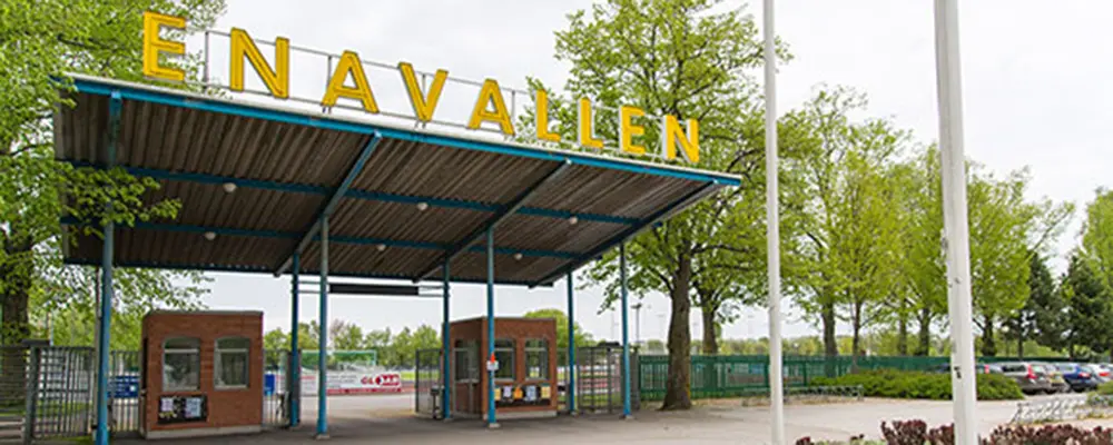 Foto på Enavallens idrottsplats.